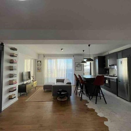 Modern 2-Bedroom Apartment In New Residence Krajowa Zewnętrze zdjęcie